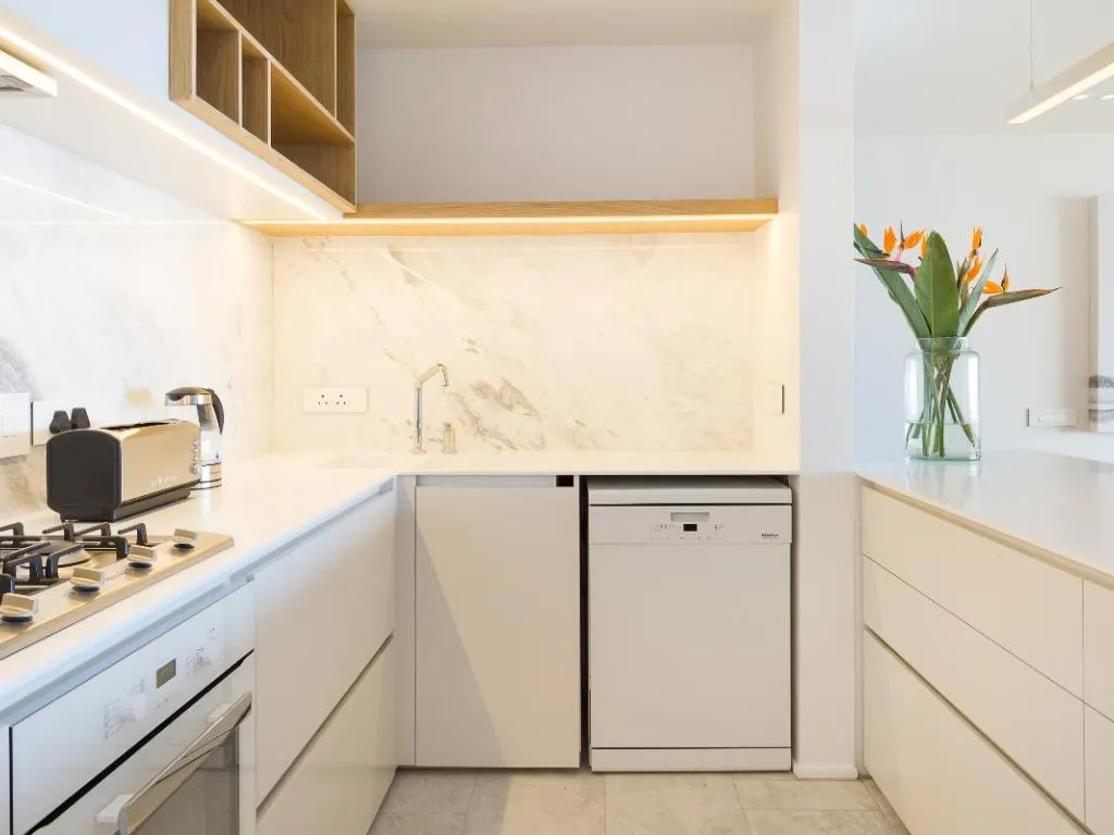 property_[object Object]_9