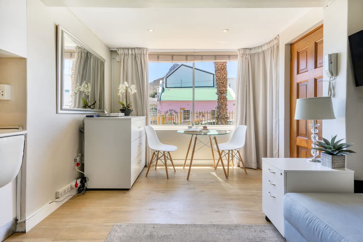 property_[object Object]_4