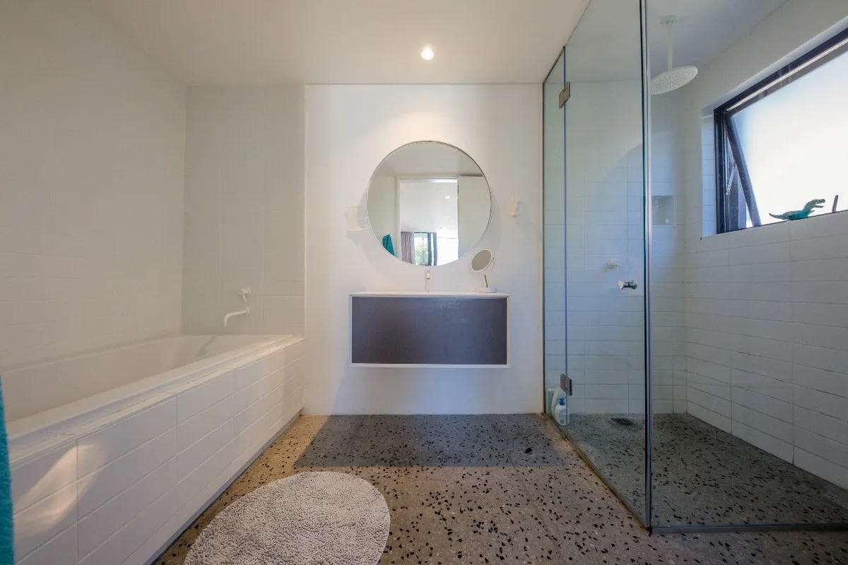 property_[object Object]_15