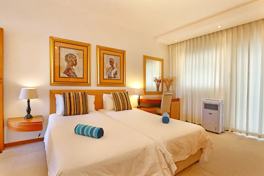 property_[object Object]_15