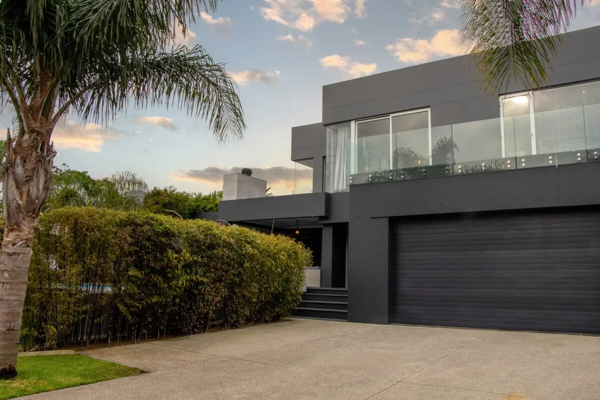 property_[object Object]_5