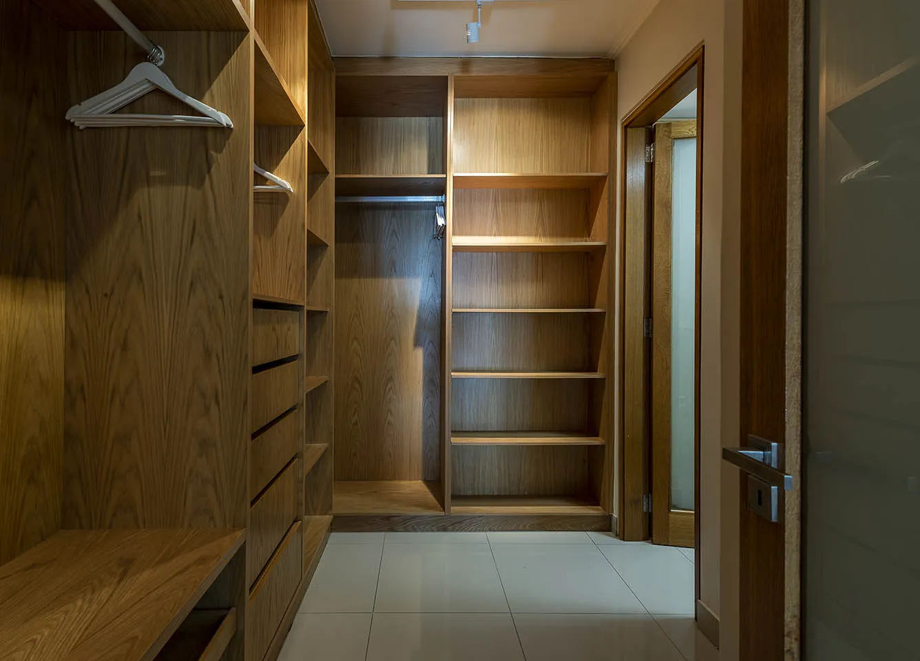 property_[object Object]_10