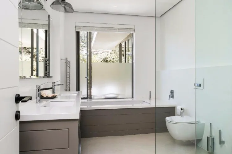 property_[object Object]_12