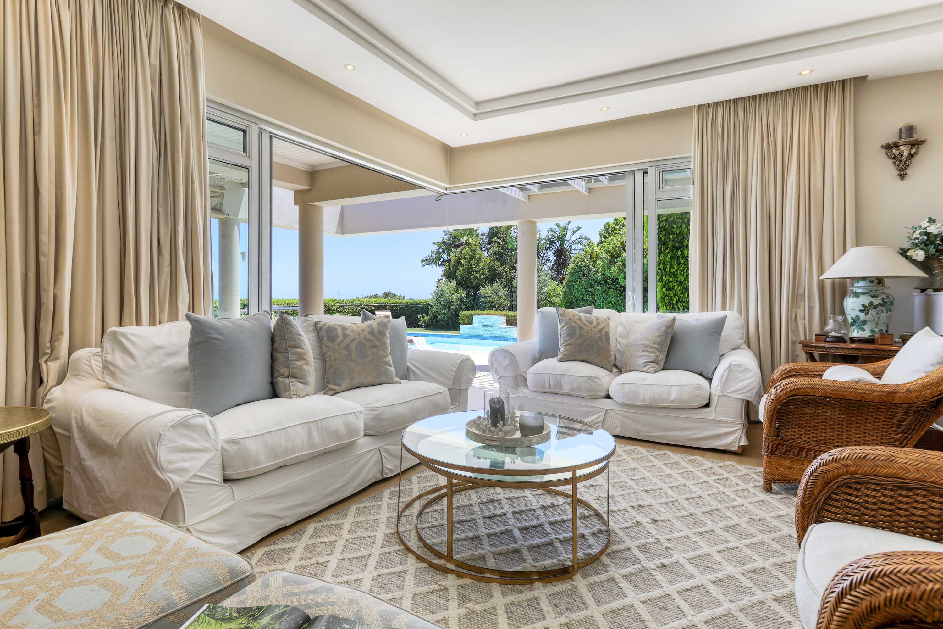 property_[object Object]_10