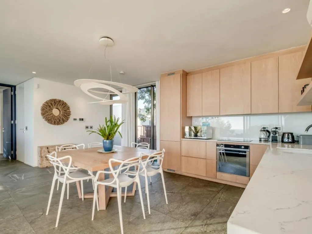 property_[object Object]_37