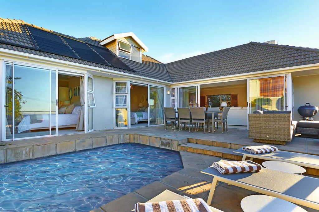 Upper Tree Villa, Camps Bay