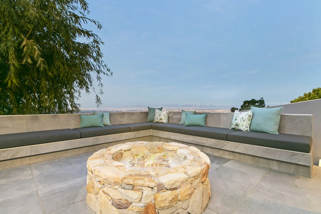 property_[object Object]_33