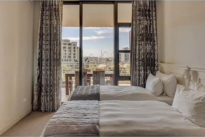 property_[object Object]_1