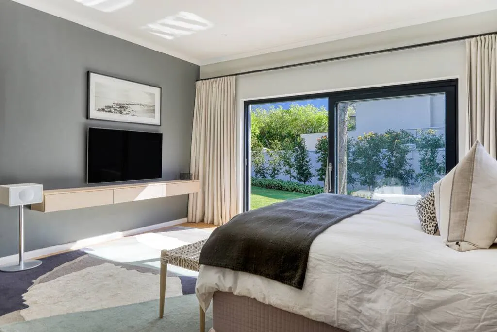 property_[object Object]_16