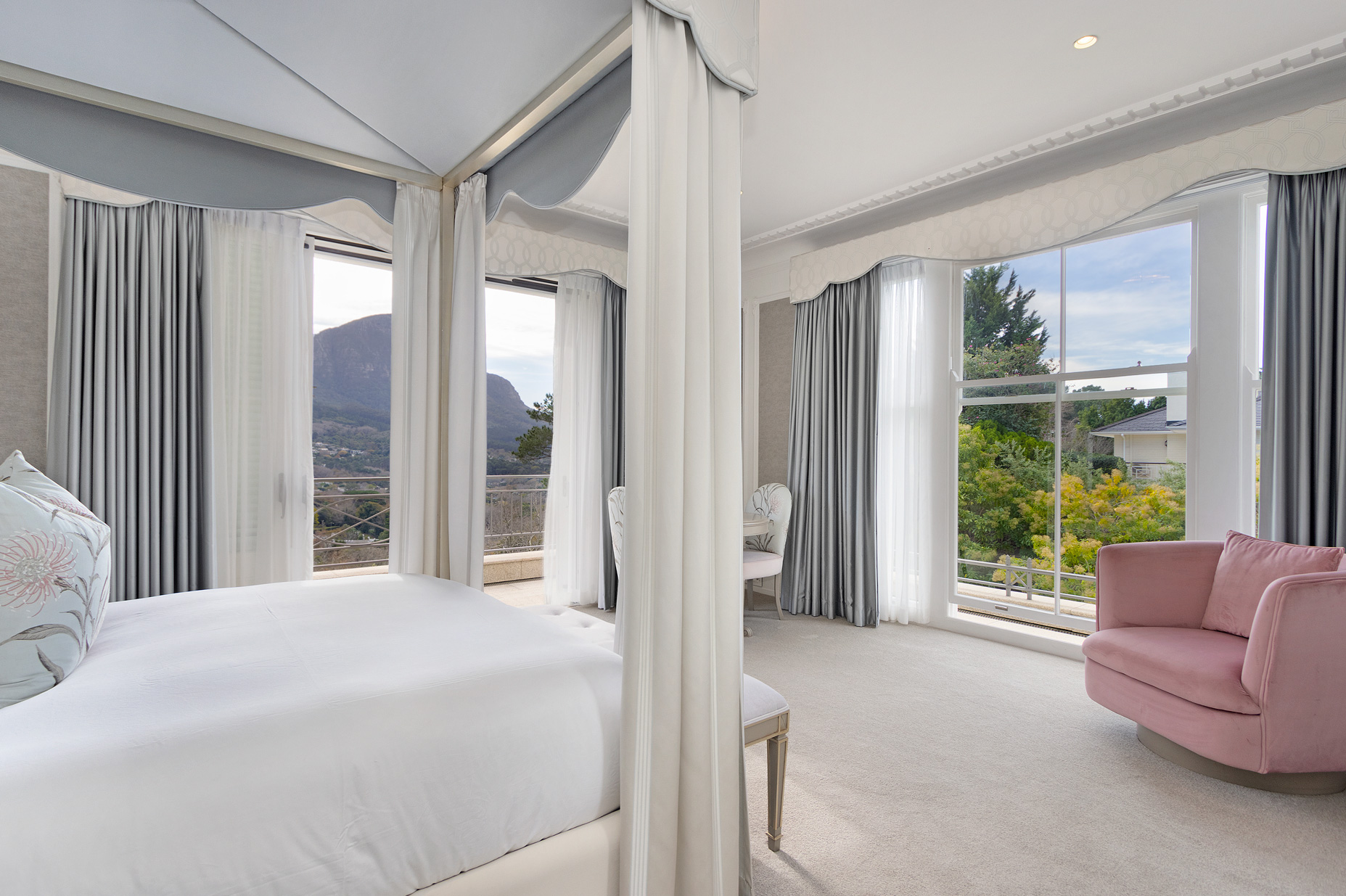 property_[object Object]_9