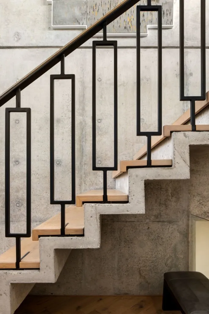 property_[object Object]_12