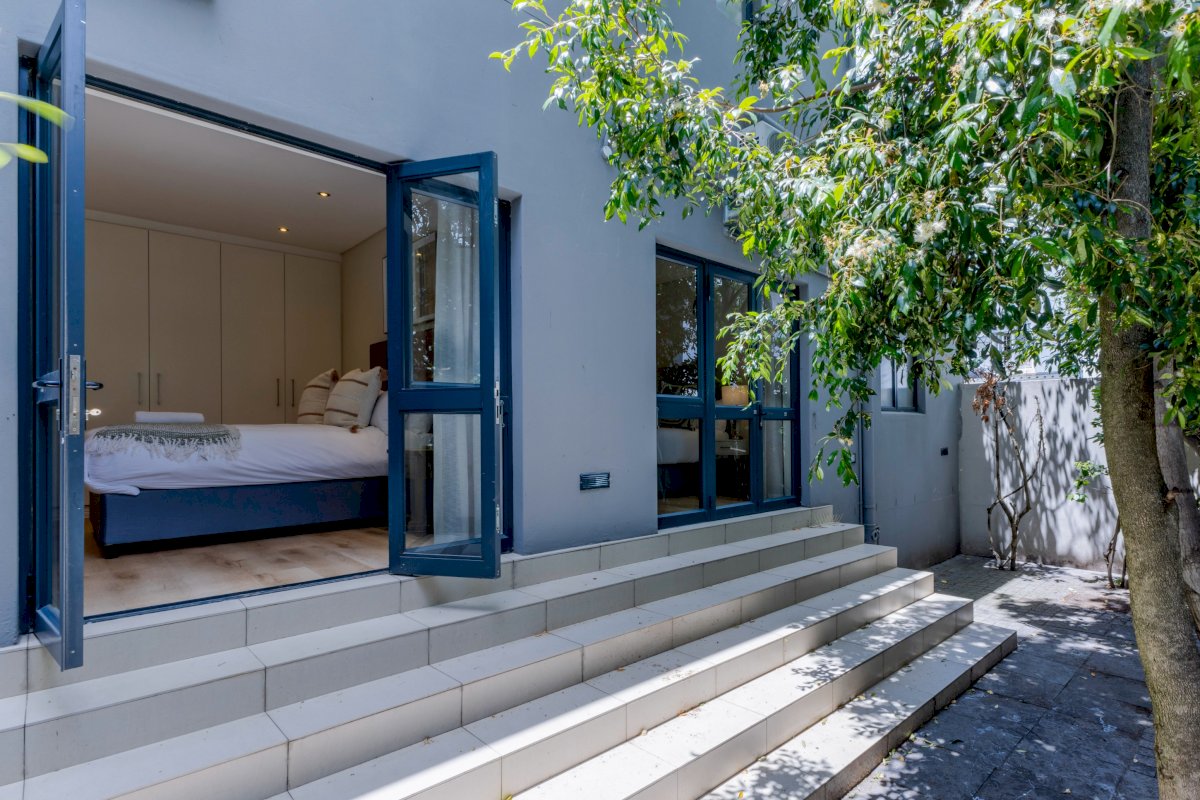 property_[object Object]_6