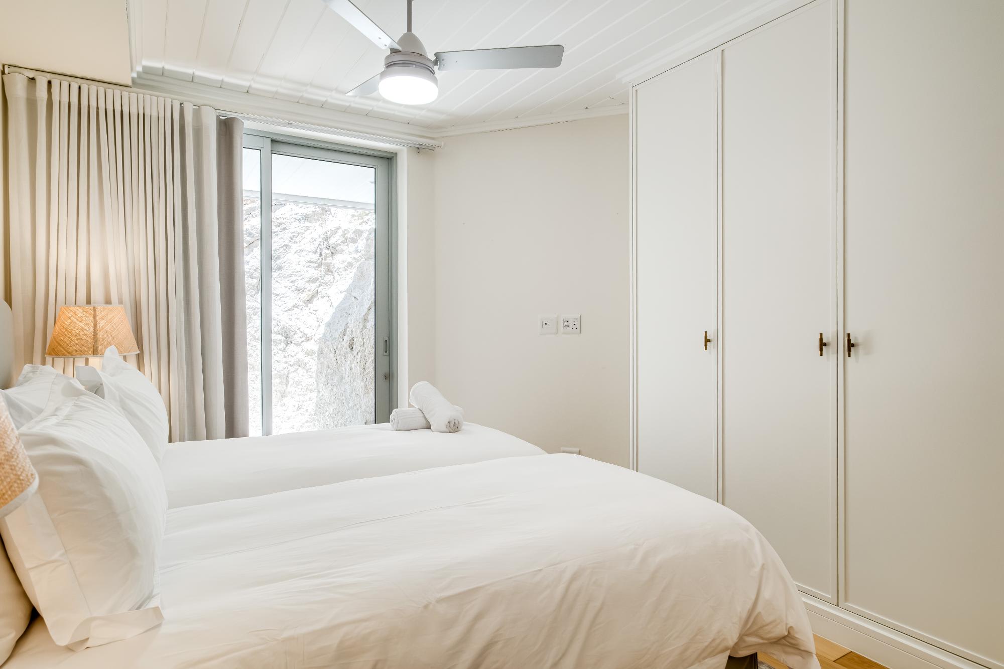 property_[object Object]_23