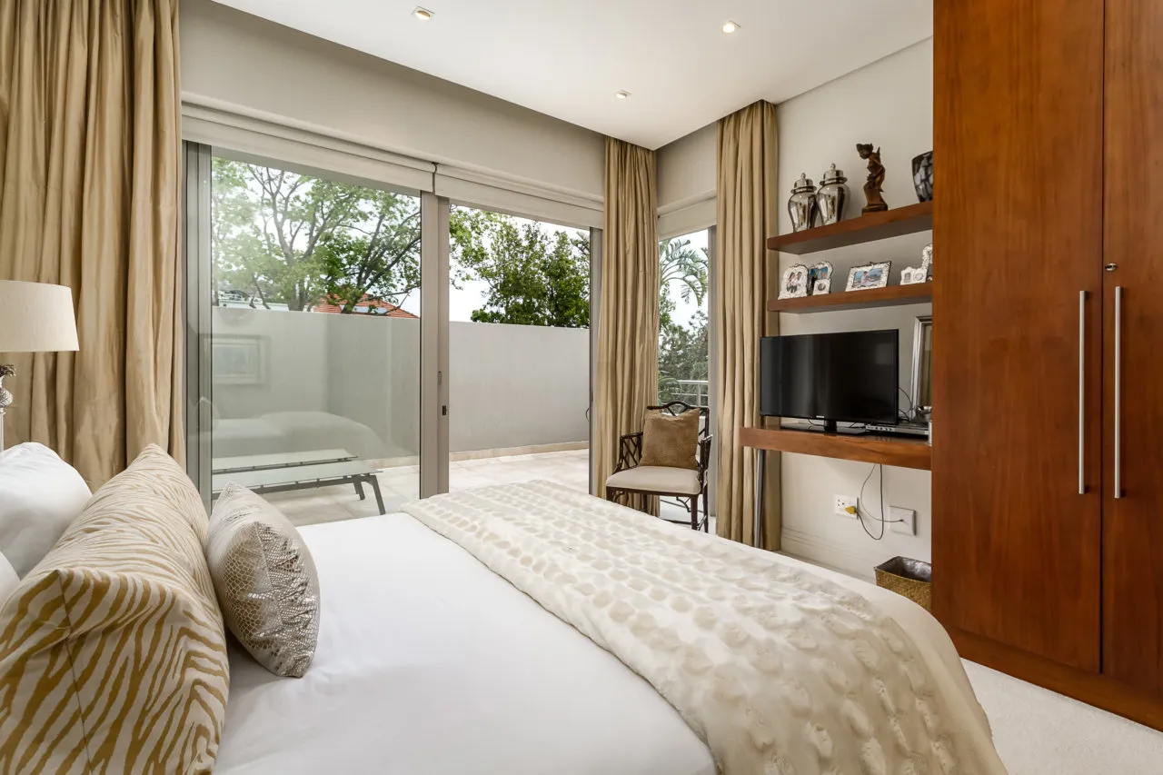 property_[object Object]_35