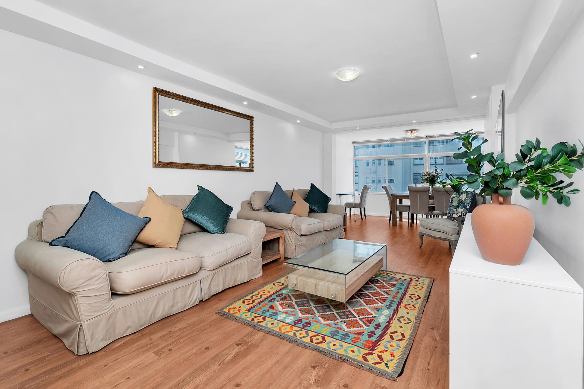 property_[object Object]_4