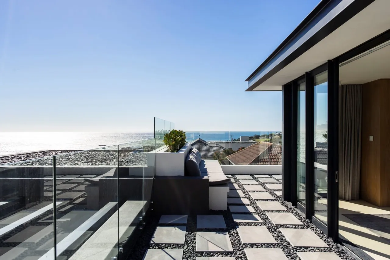 property_[object Object]_16