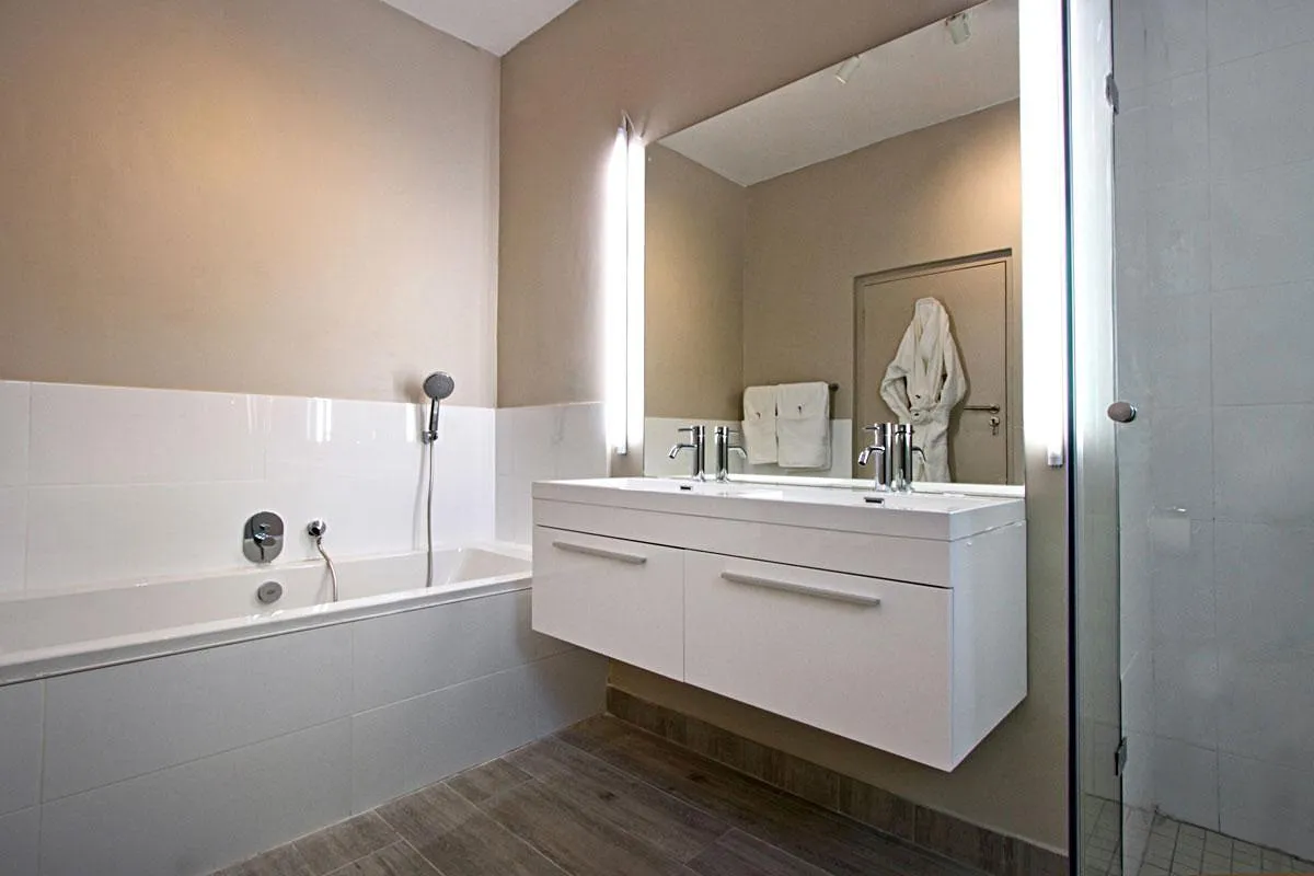 property_[object Object]_23