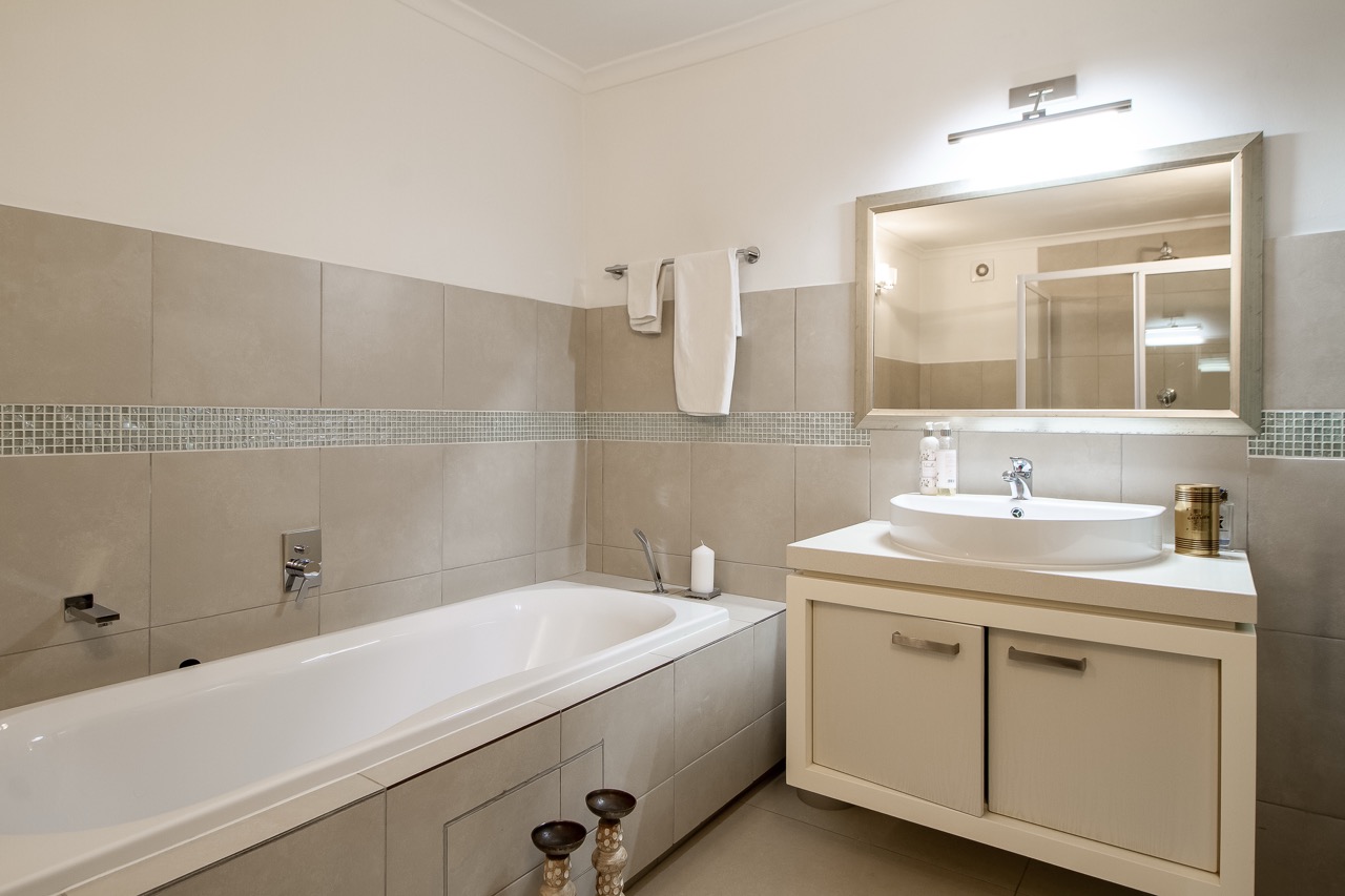 property_[object Object]_81