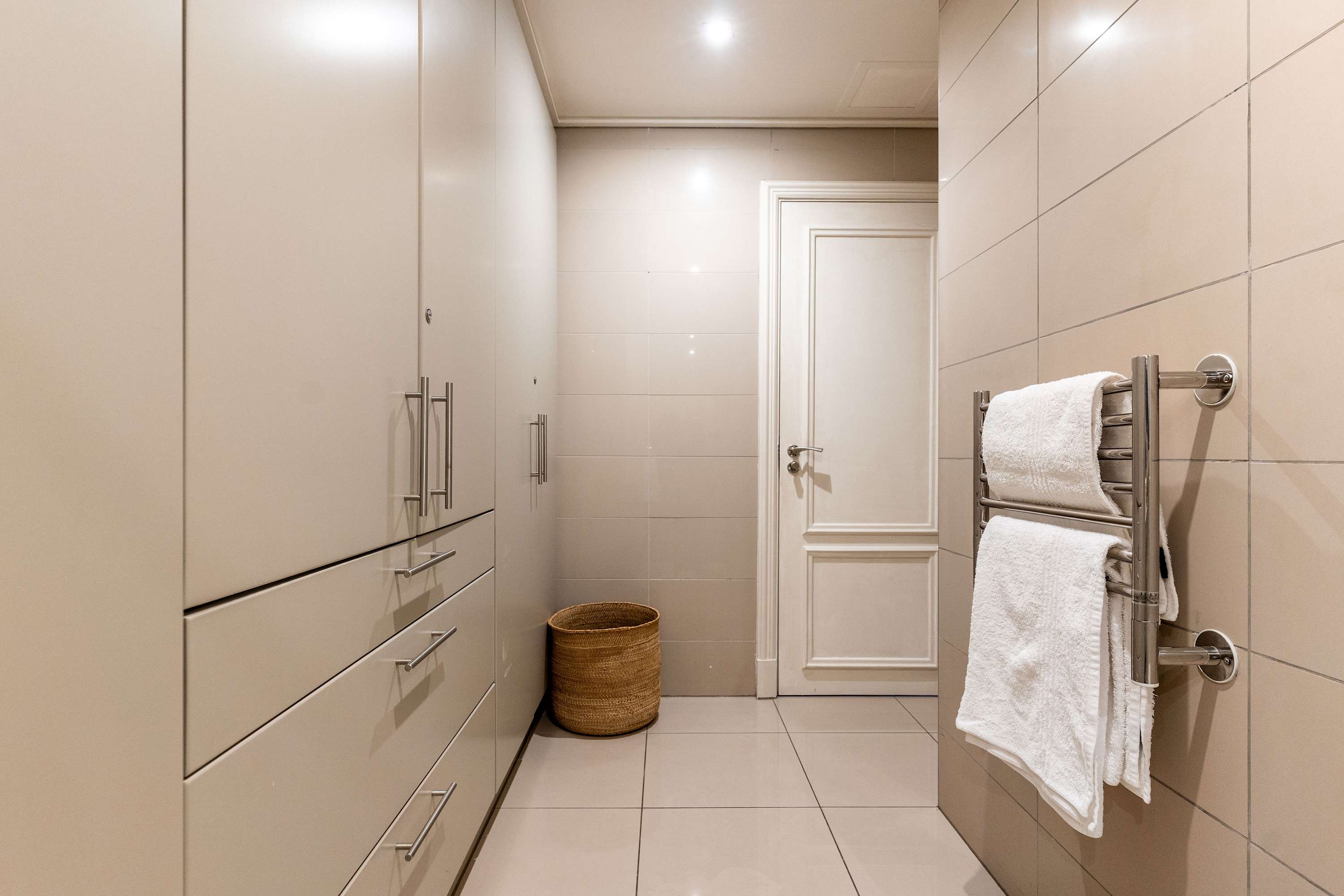 property_[object Object]_12