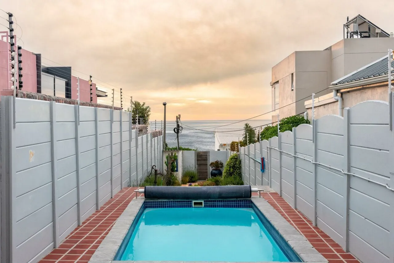 property_[object Object]_12