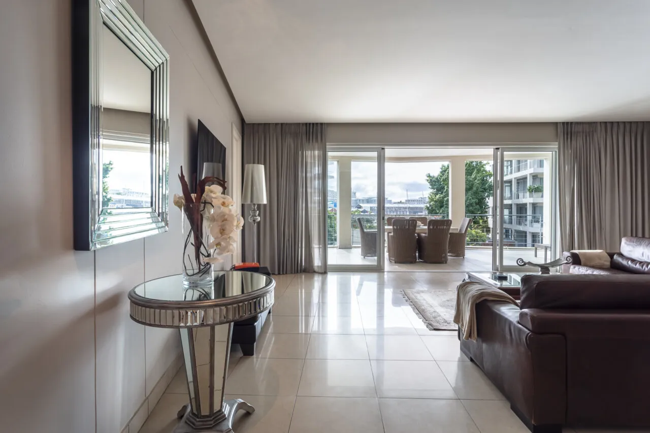 property_[object Object]_9