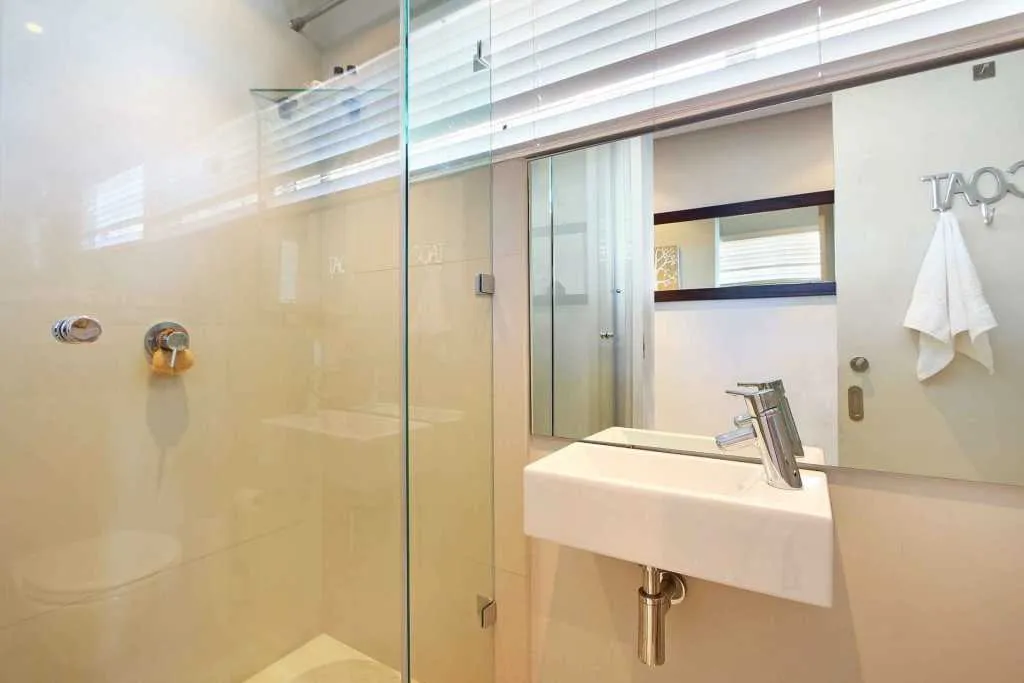 property_[object Object]_18