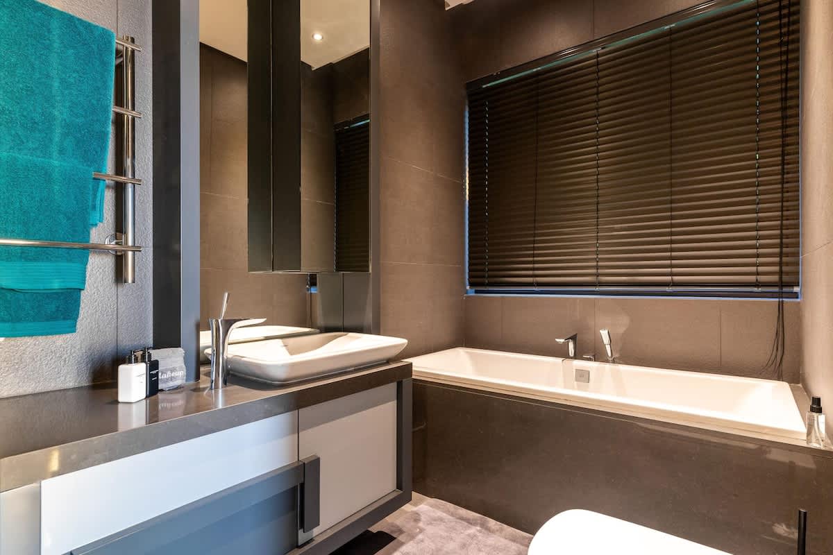 property_[object Object]_42