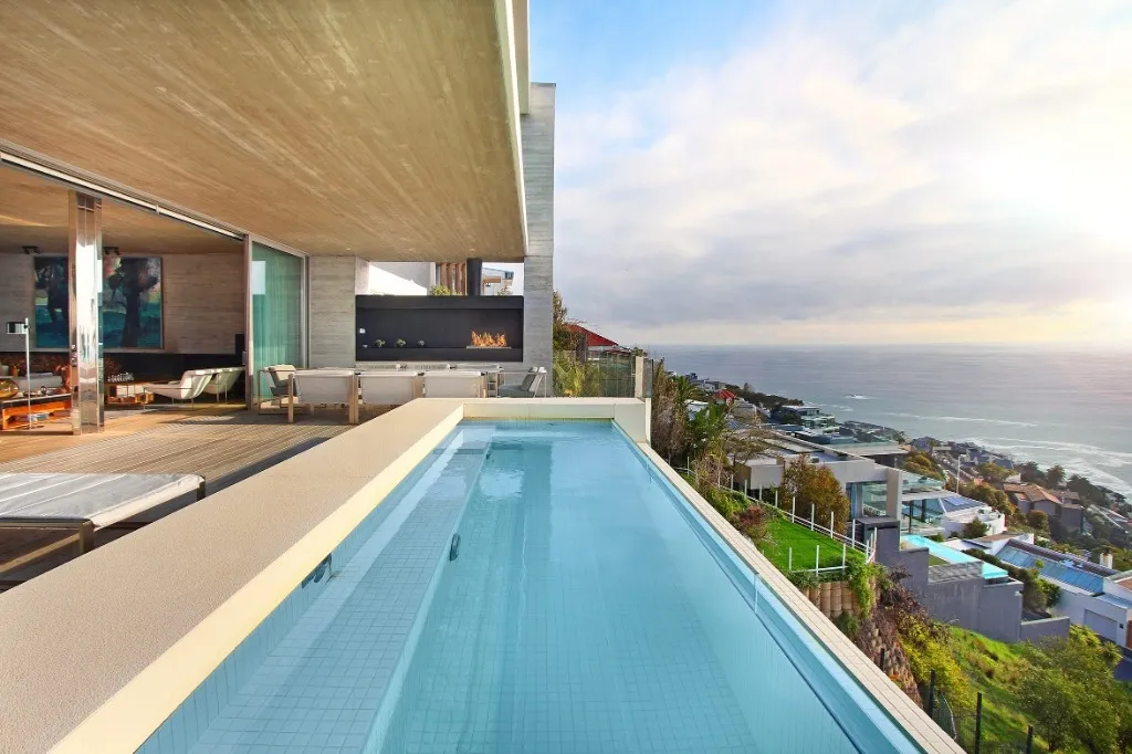 Ocean View Splendour, Bantry Bay