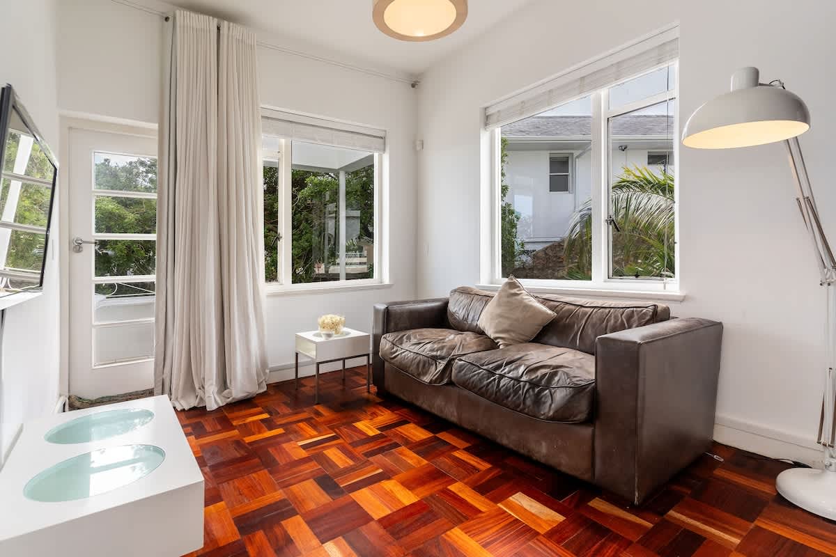 property_[object Object]_16