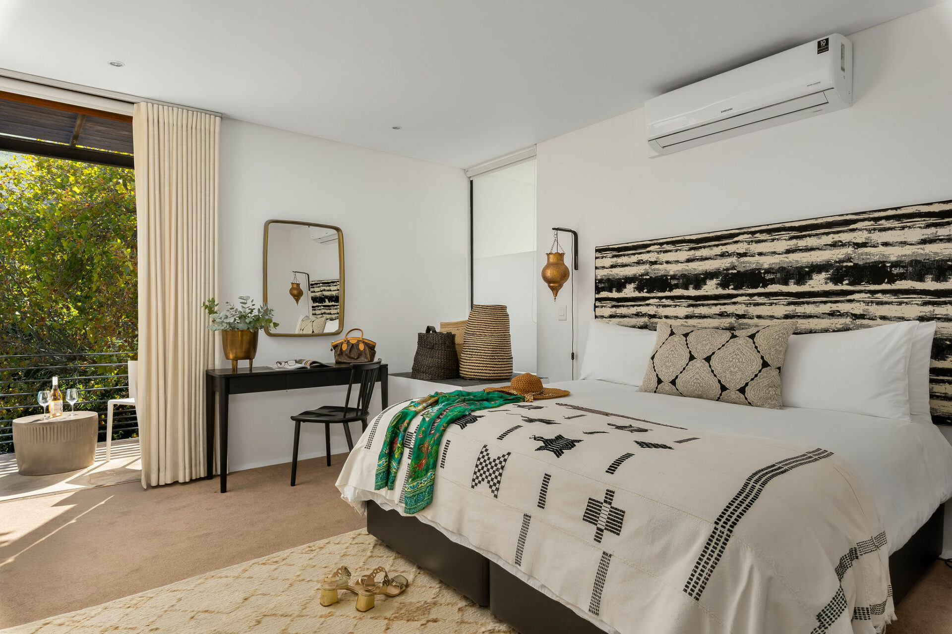 property_[object Object]_22