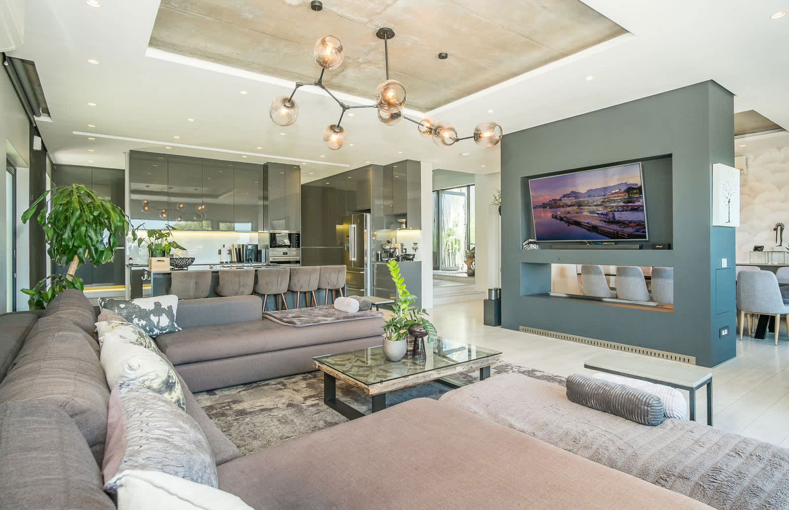 property_[object Object]_7