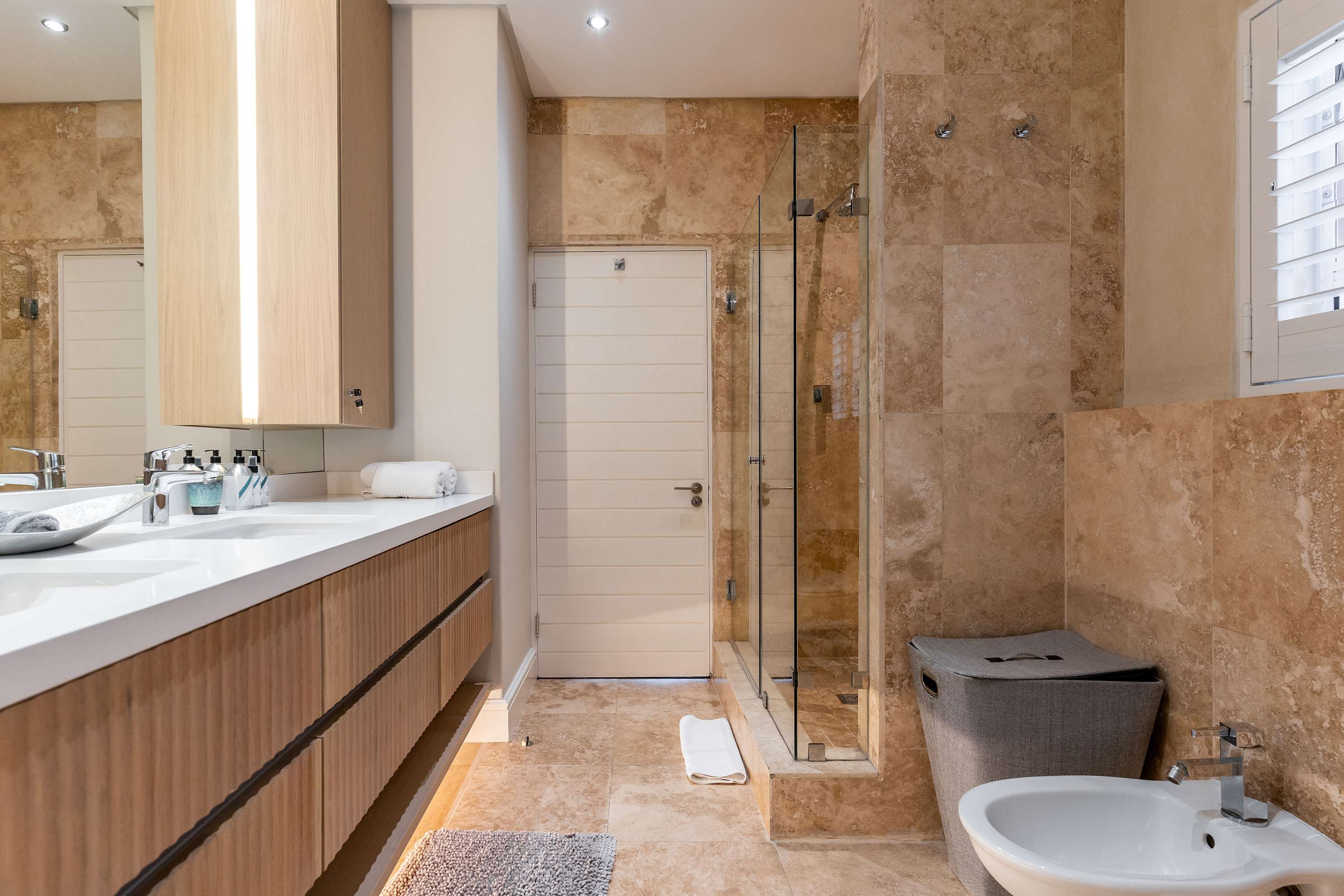 property_[object Object]_36