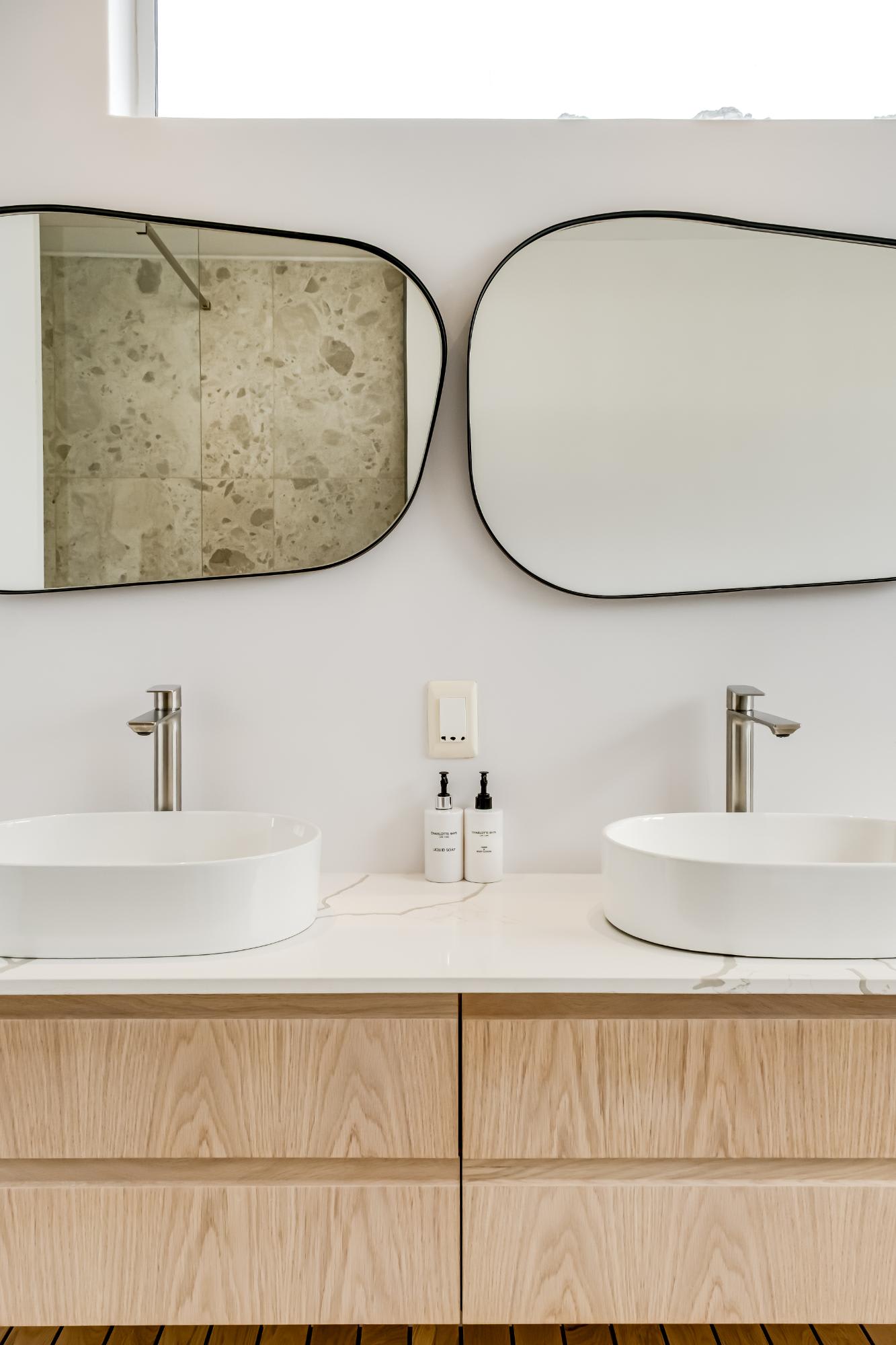 property_[object Object]_23