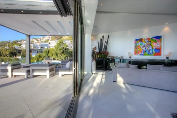 property_[object Object]_13