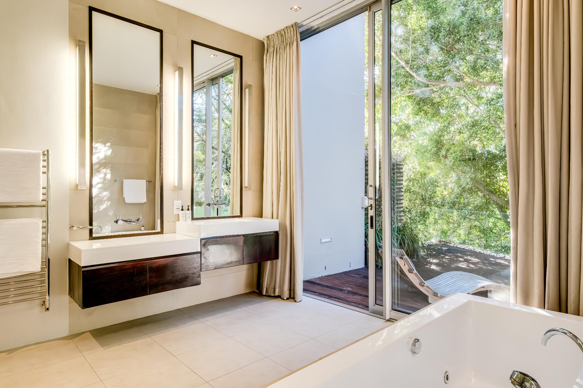 property_[object Object]_25