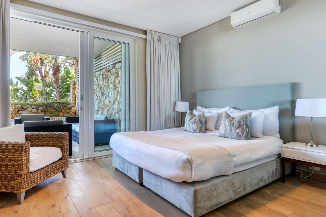 property_[object Object]_26