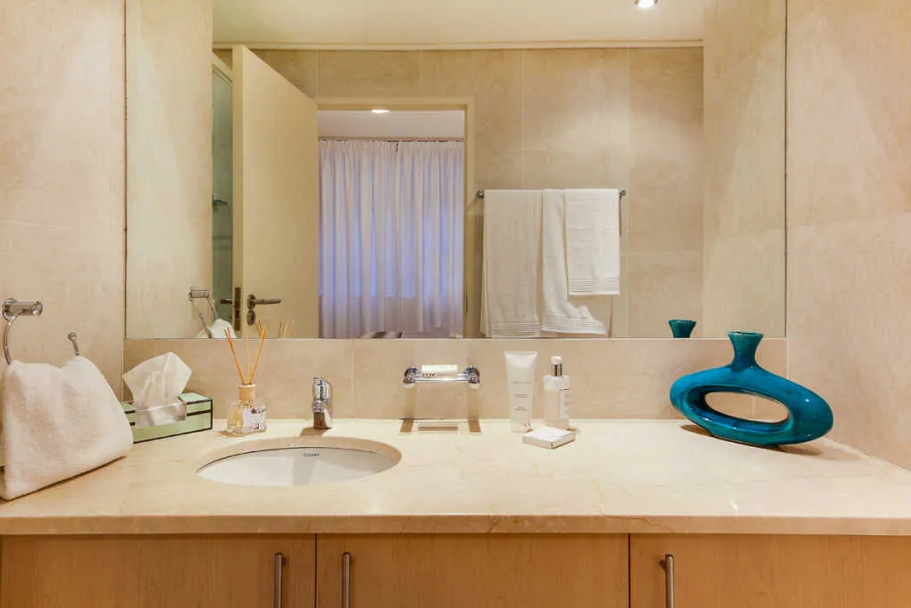 property_[object Object]_8