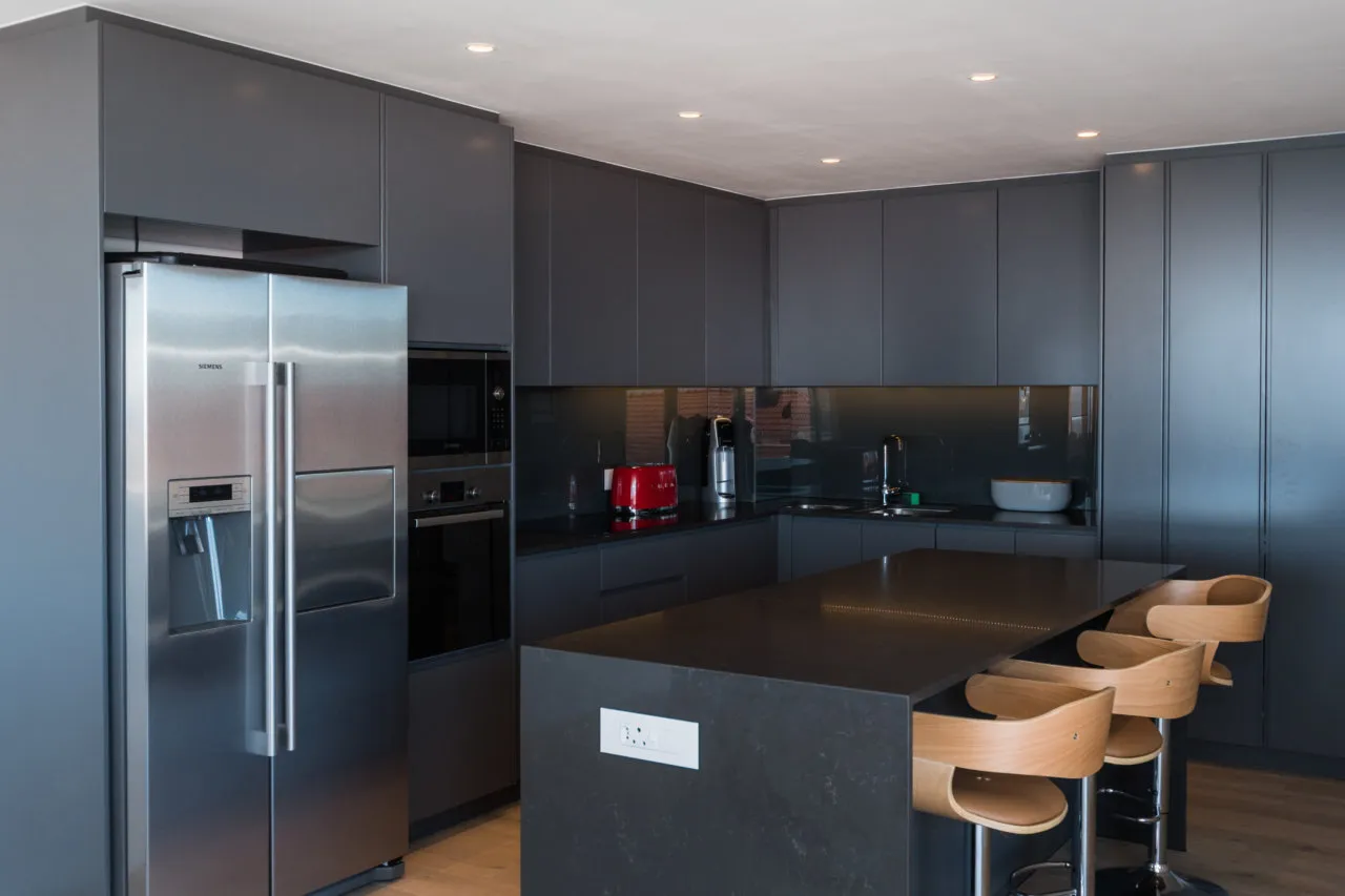 property_[object Object]_23