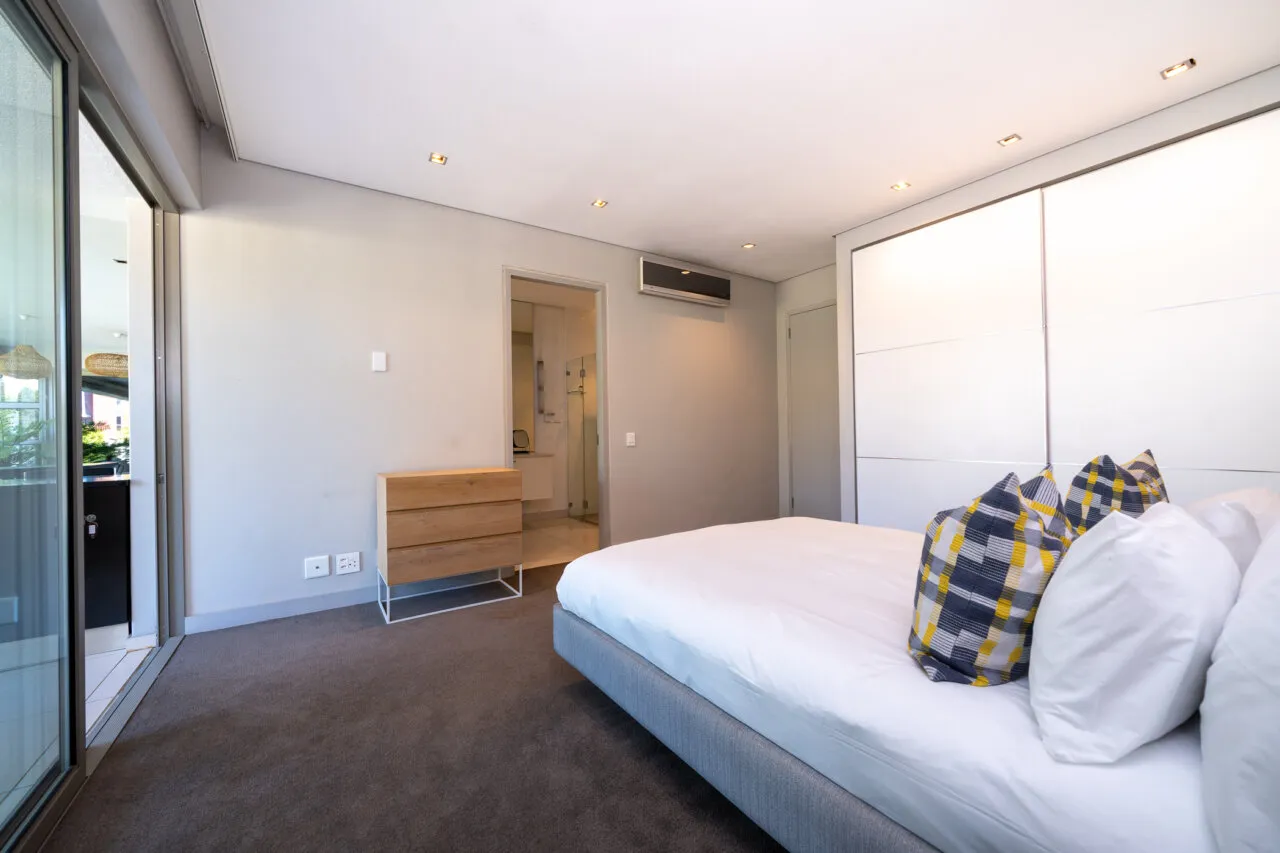 property_[object Object]_28