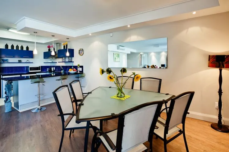 Canal Quays Apartment, V&A Waterfront