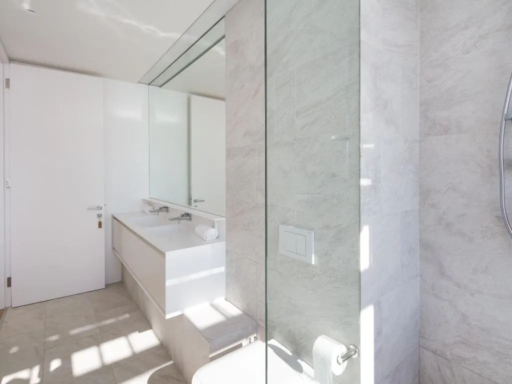 property_[object Object]_12