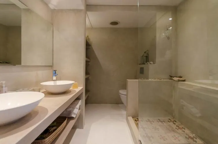 property_[object Object]_6