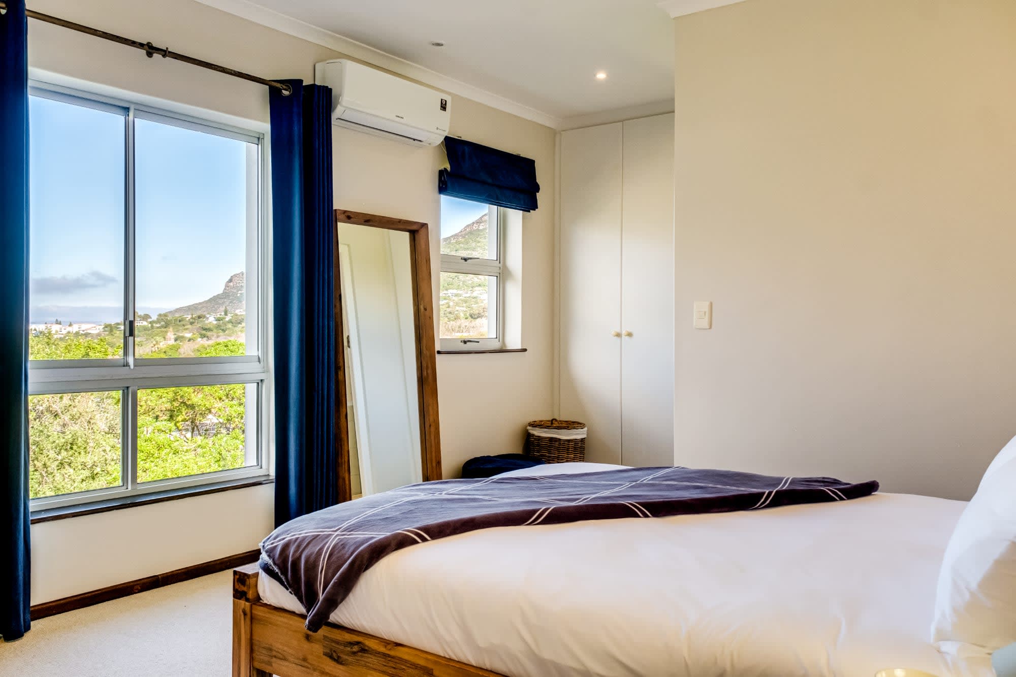 property_[object Object]_37