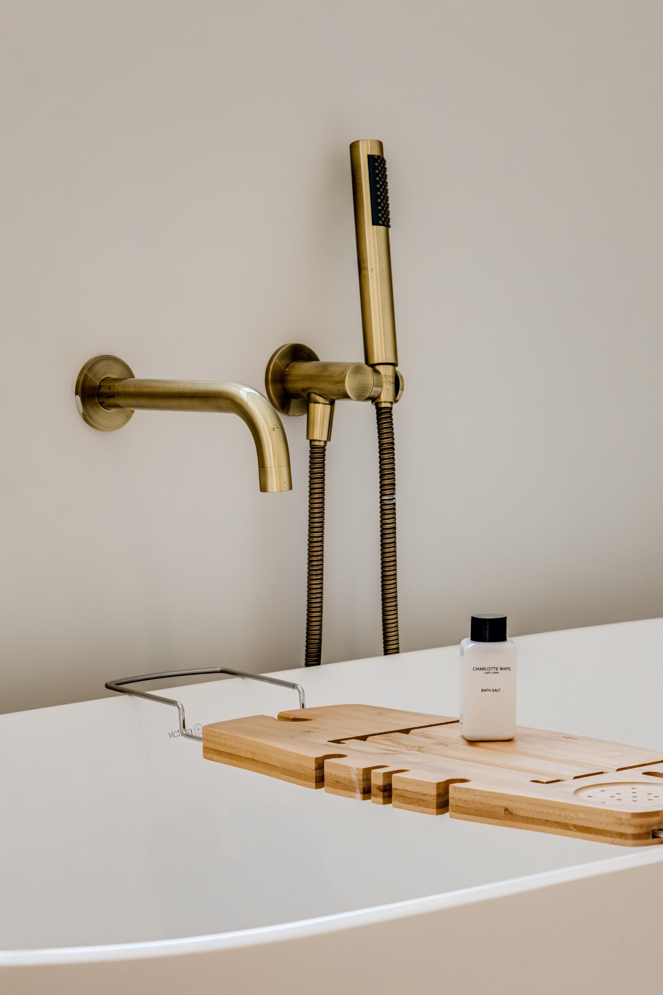 property_[object Object]_23