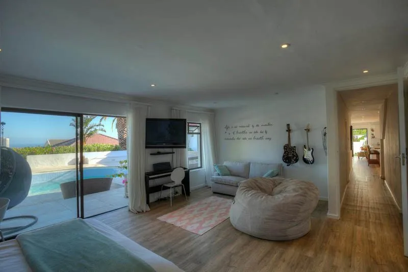 property_[object Object]_9