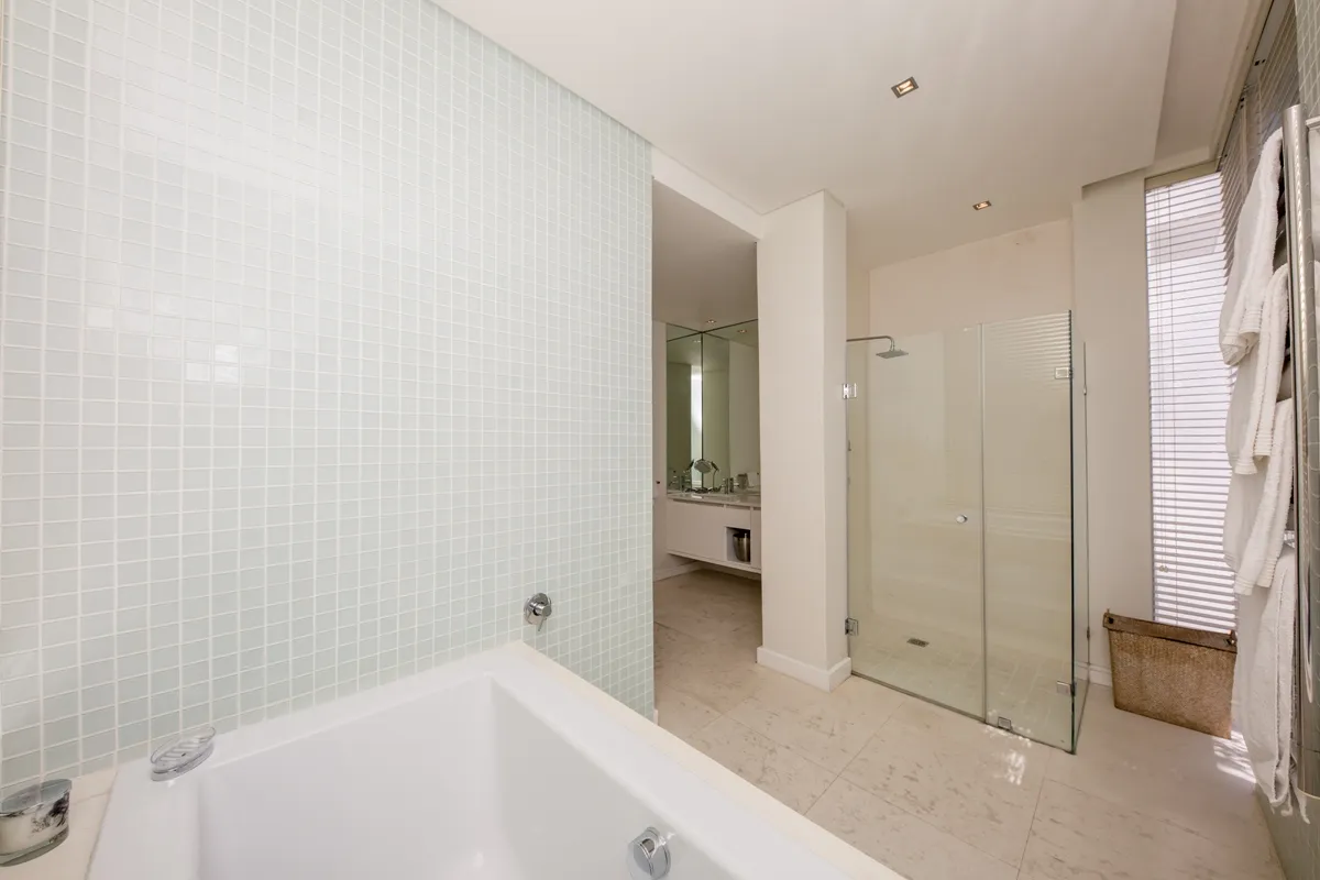 property_[object Object]_33