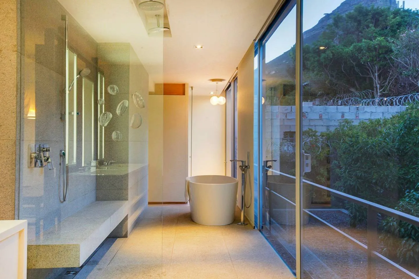 property_[object Object]_12