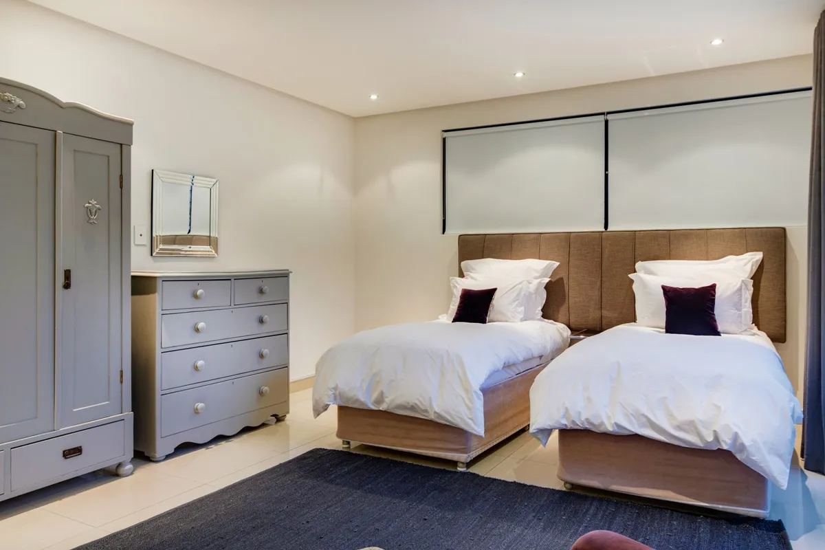 property_[object Object]_17