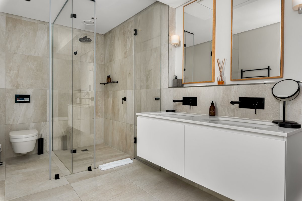 property_[object Object]_7