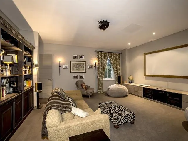 property_[object Object]_5